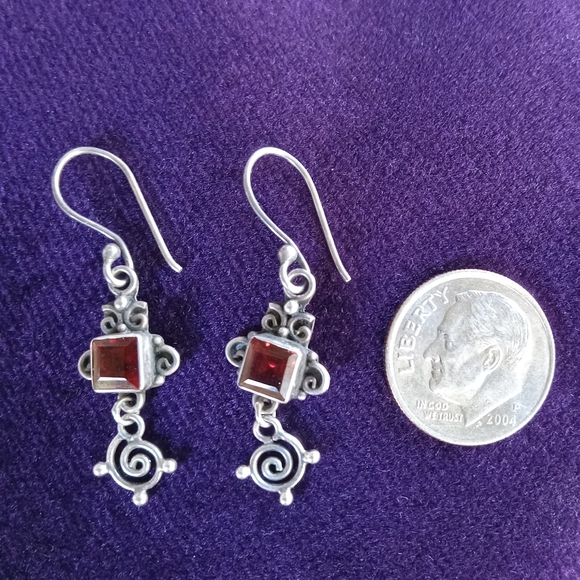 Sterling Silver .925 Swirl & Square Garnet Earrings - Picture 3 of 5